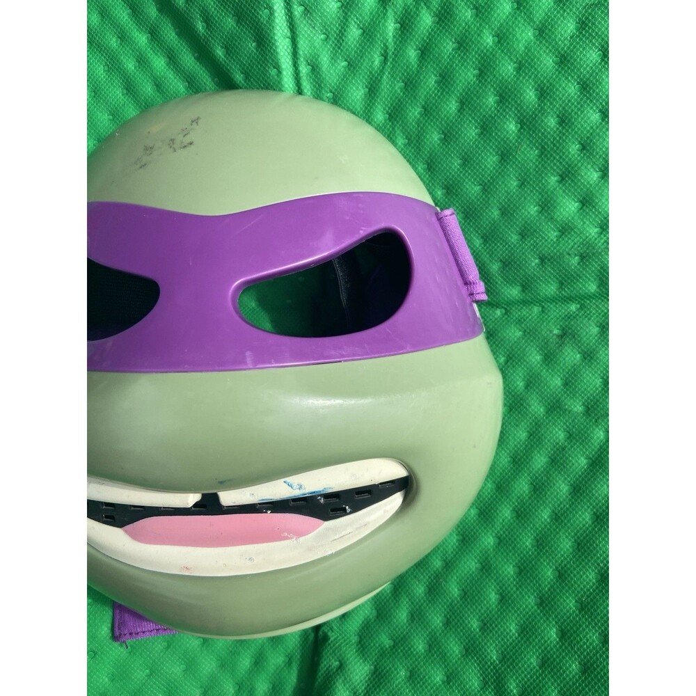 Teenage Mutant Ninja Turtles 2013 Playmates Mask 8x8" Viacom Purple - Picture 5 of 5